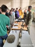 1.mechanizovaná brigáda a 14. prápor logistiky na Stredných odborných školách