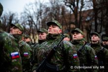 Slvnostn akt zloenia vojenskej prsahy